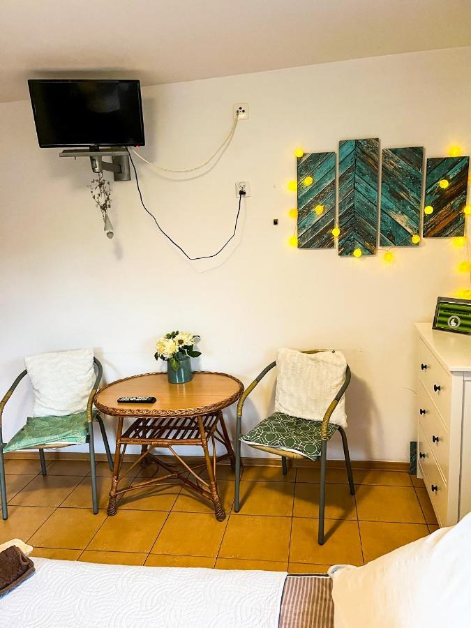 Pokoje Goscinne Emilio Kudowa-Zdroj Bagian luar foto
