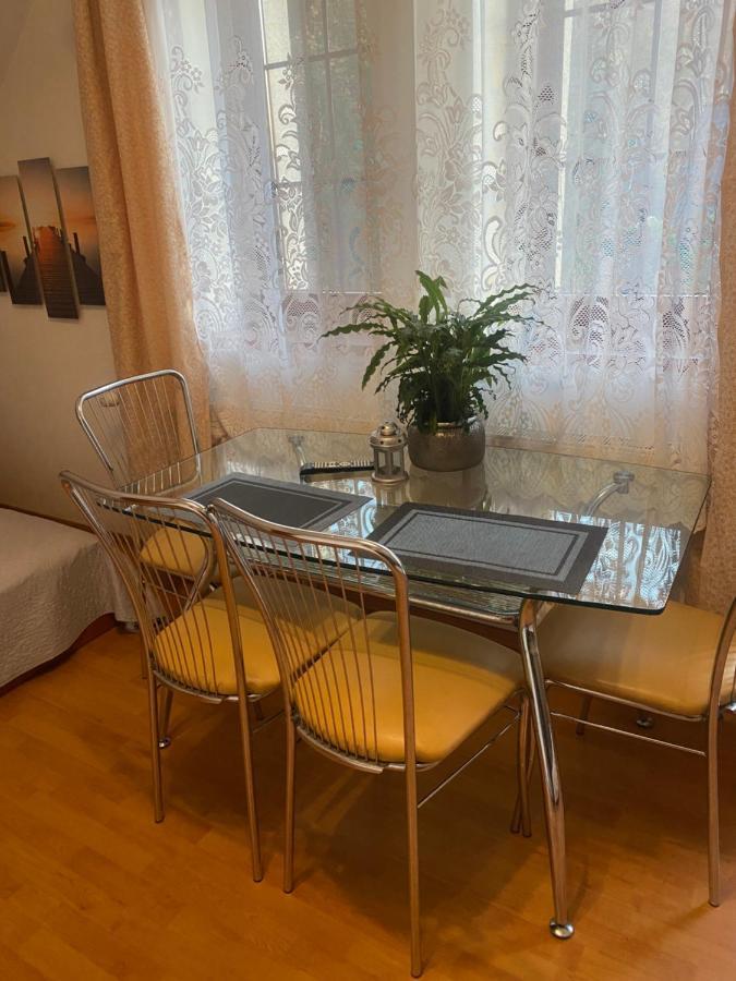 Pokoje Goscinne Emilio Kudowa-Zdroj Bagian luar foto